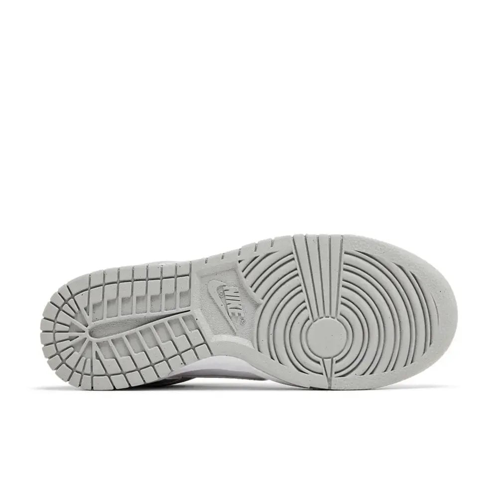 Tênis Nike SB Dunk Low “Grey Fog”