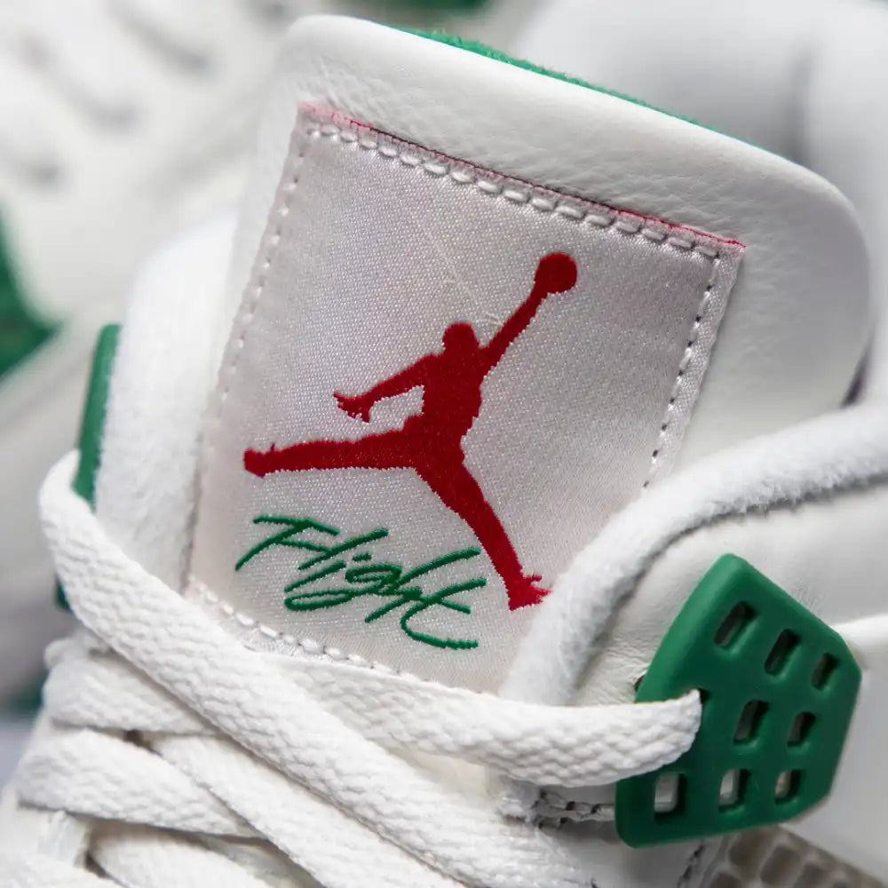 Tênis Nike SB x Air Jordan 4 “Pine Green”
