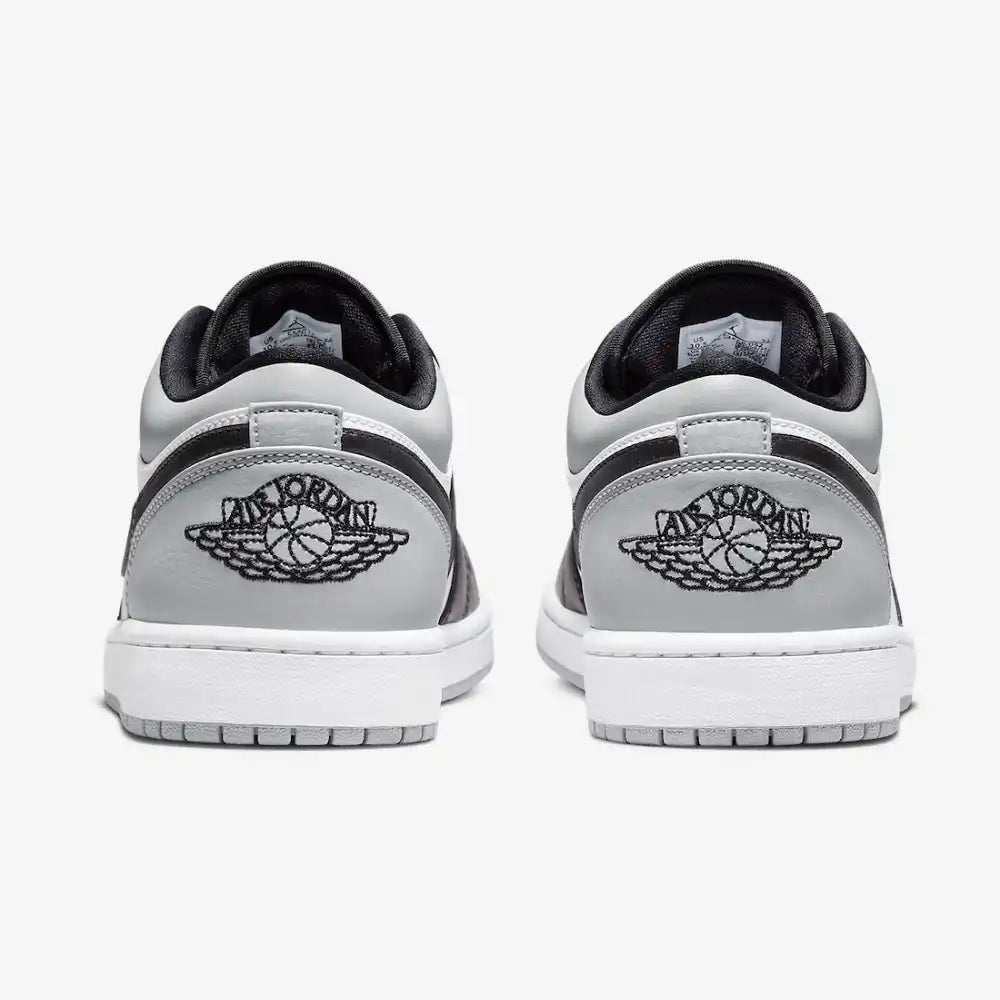 Tênis Nike Air Jordan 1 Low Smoke Grey Toe