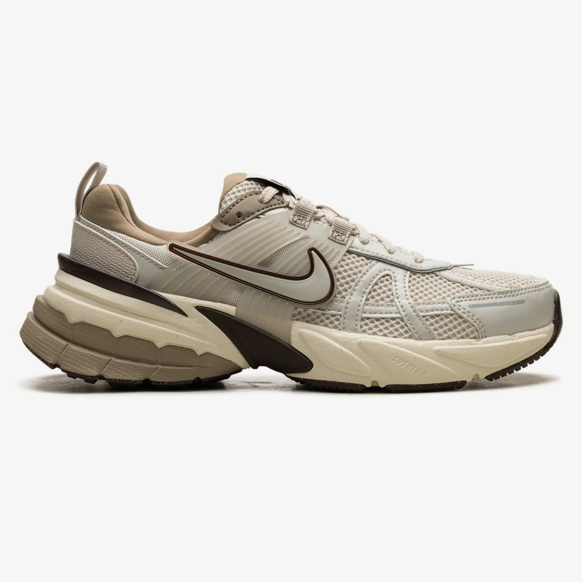 Nike Tênis V2K Run "Light Orewood Brown"