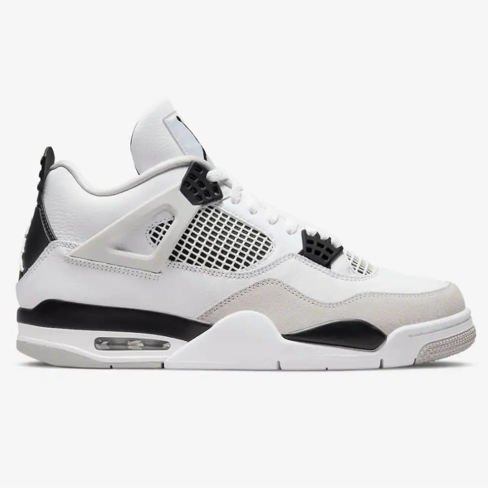 Tênis Nike Air Jordan 4 Retro "Military Black"