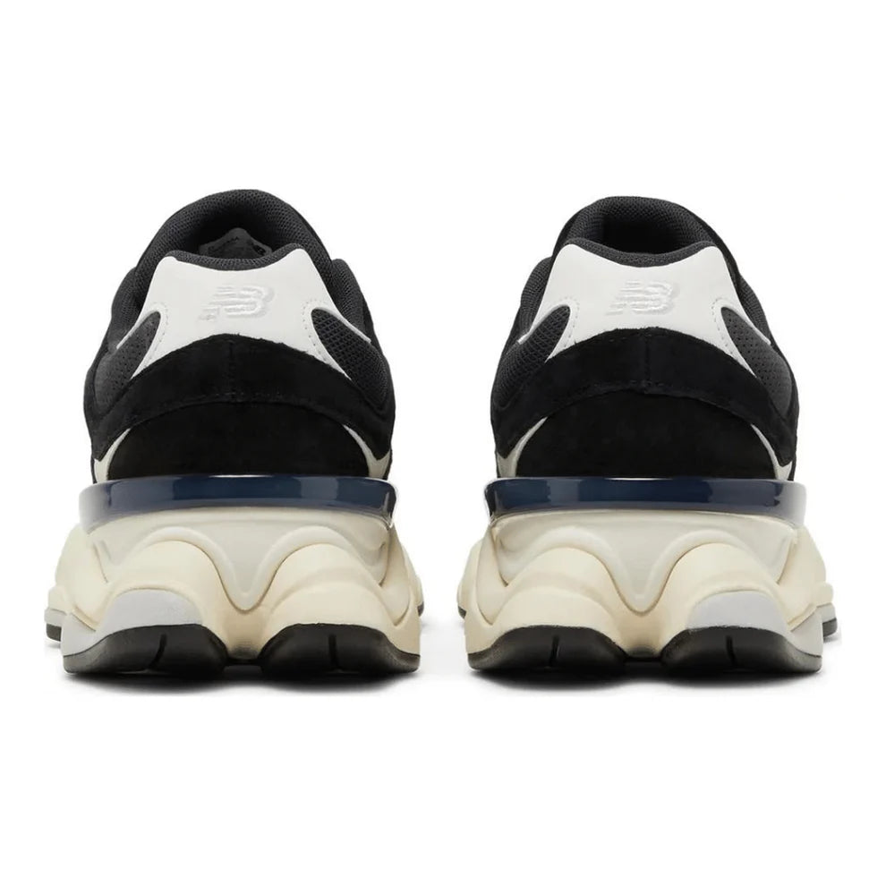 Tênis New Balance 9060 Black White