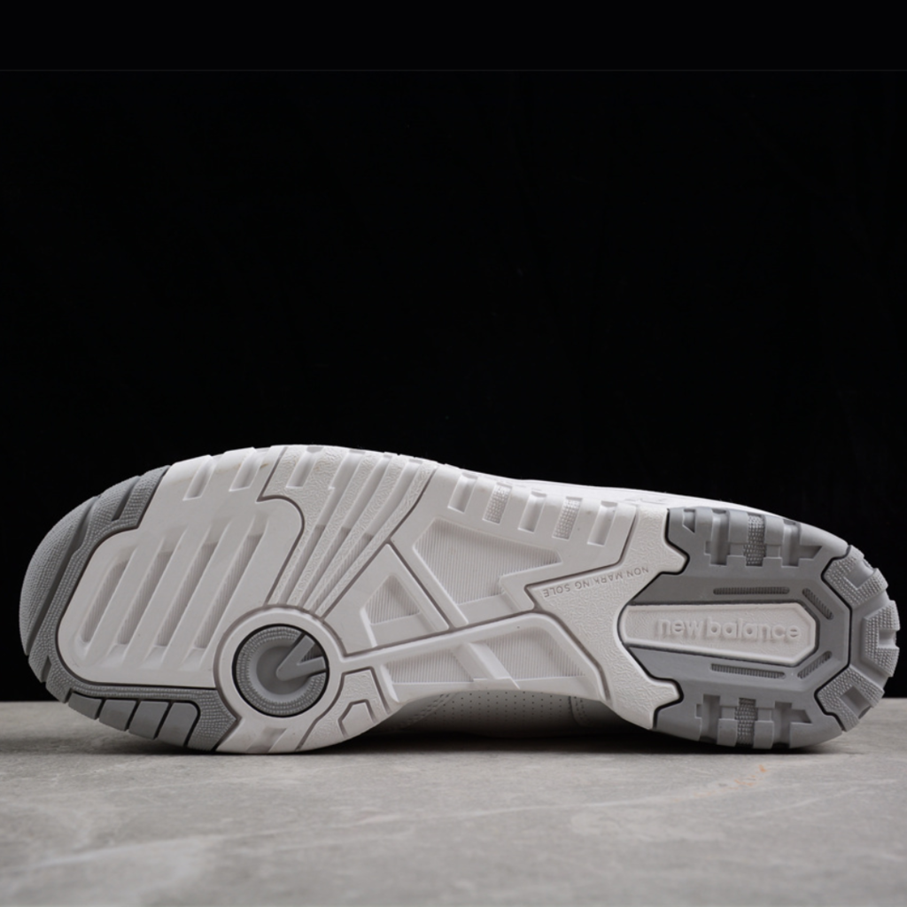 Tênis New Balance 550 White Gray