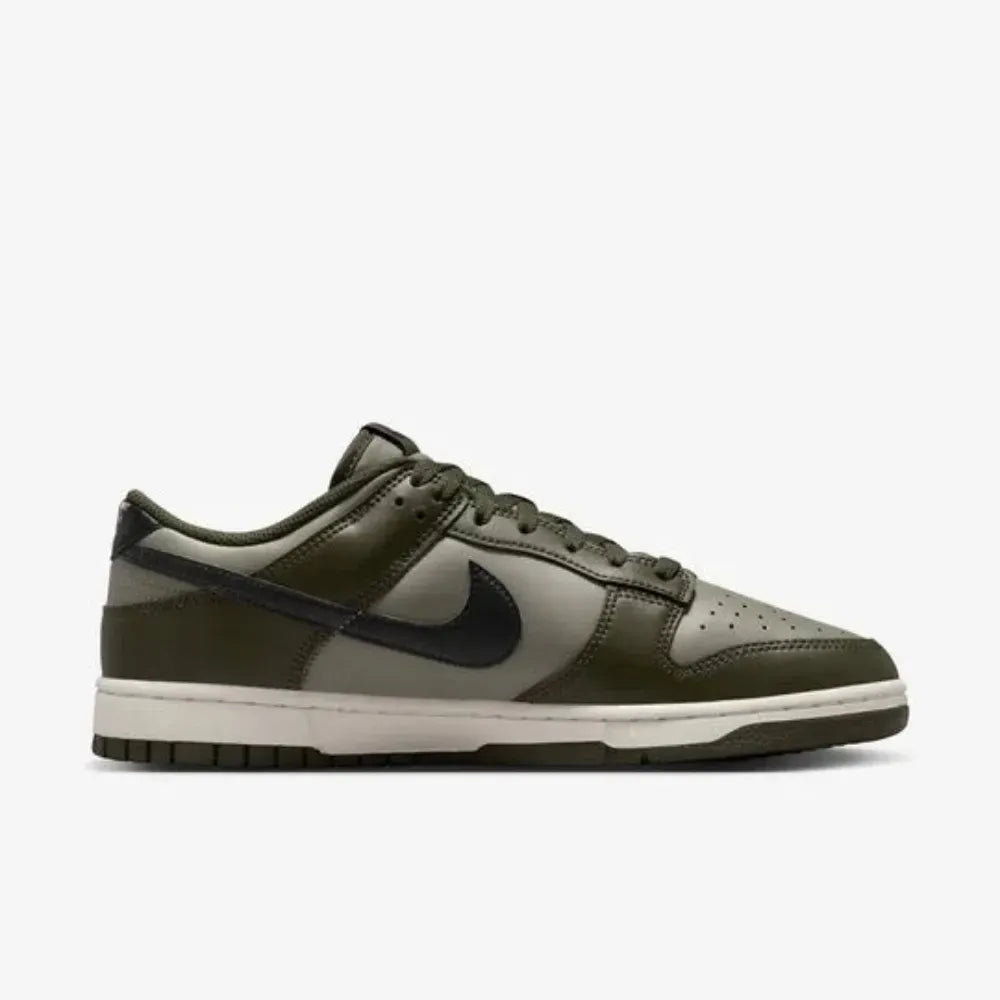 Tênis Nike Dunk Low Cargo Khaki Light Army Phantom Black