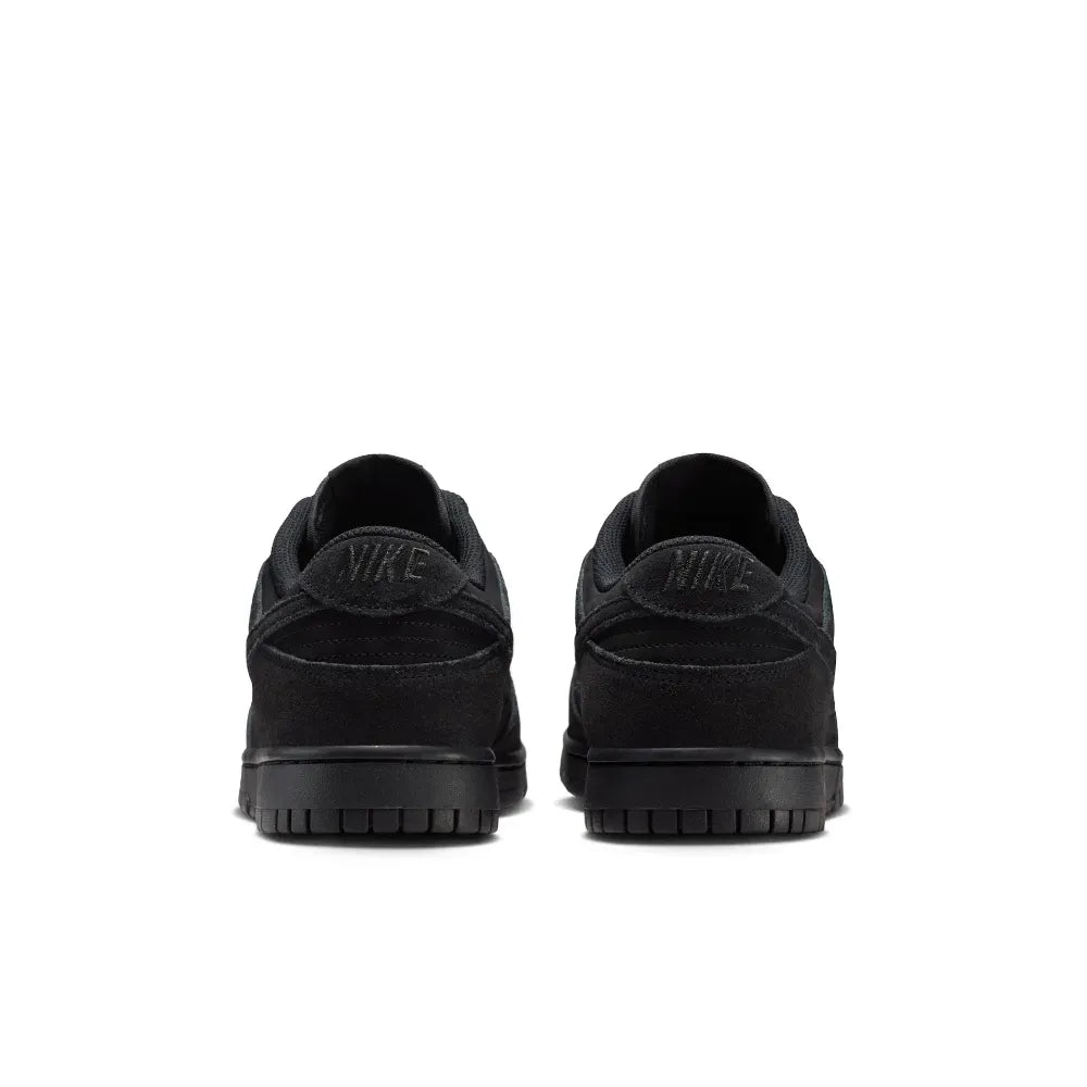 Tênis Nike Dunk Low Triple Black