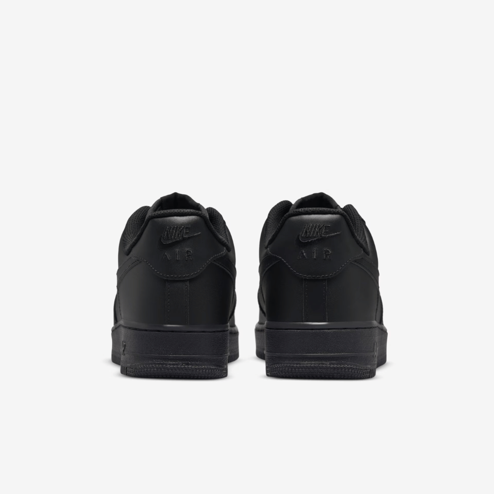 Tênis Nike Air Force 1 "All Black"