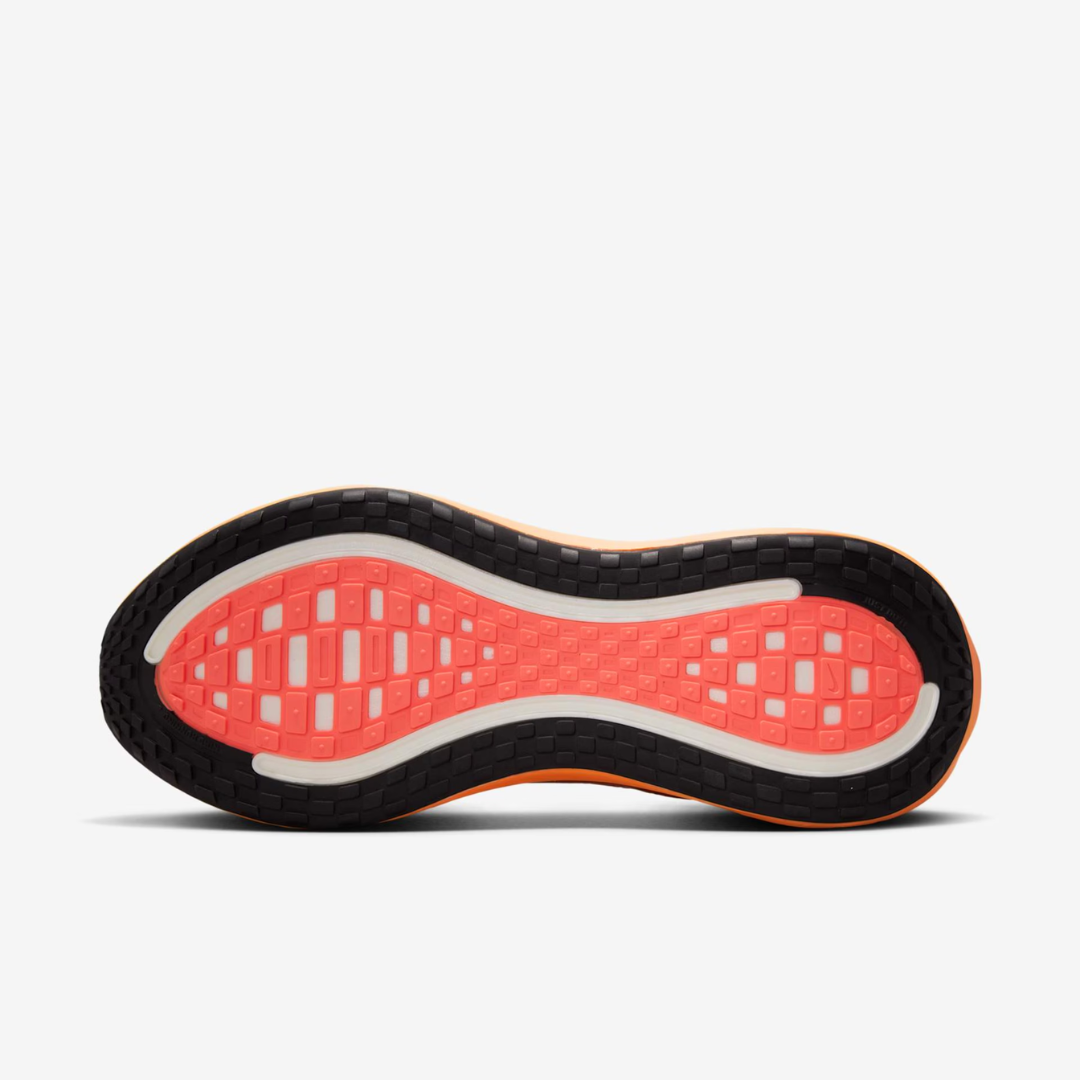 Air Zoom Vomero Plus Orange Pulse Hot Lava