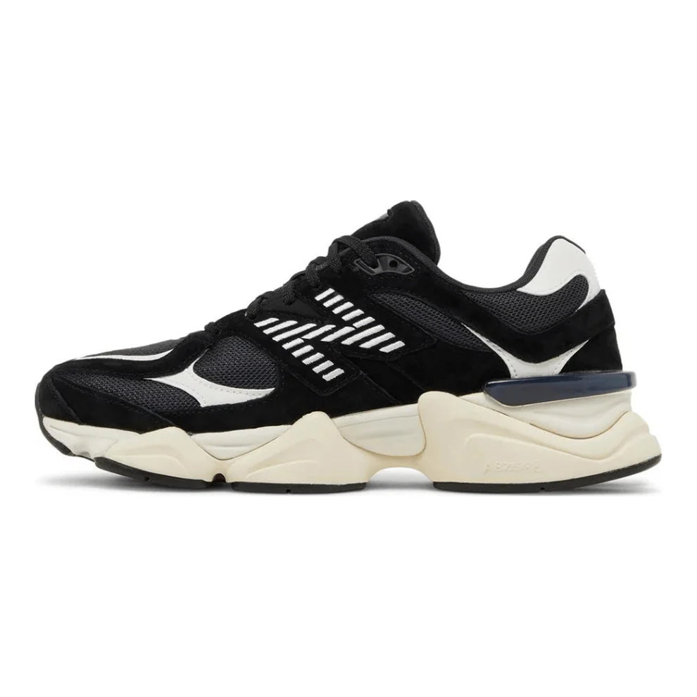 Tênis New Balance 9060 Black White
