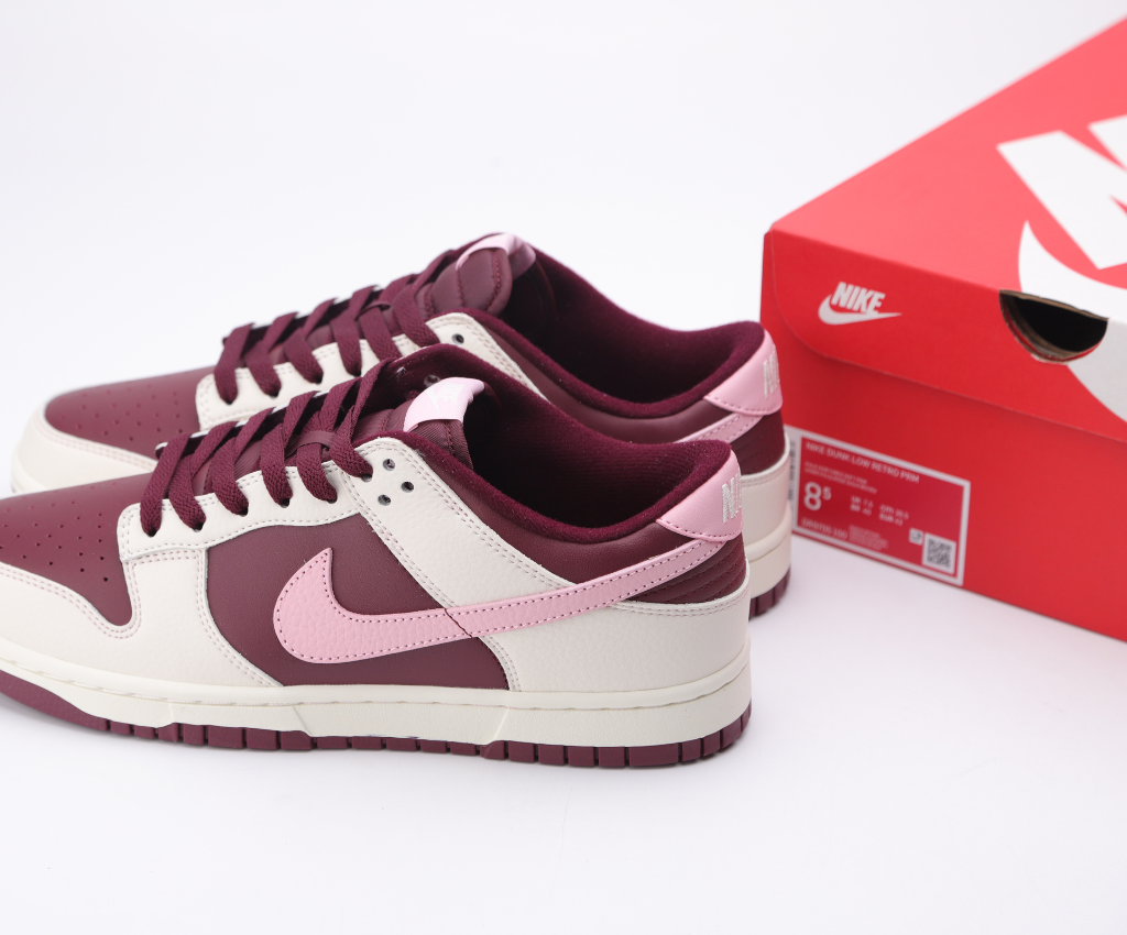 Tênis Dunk Low “Valentine's Day”