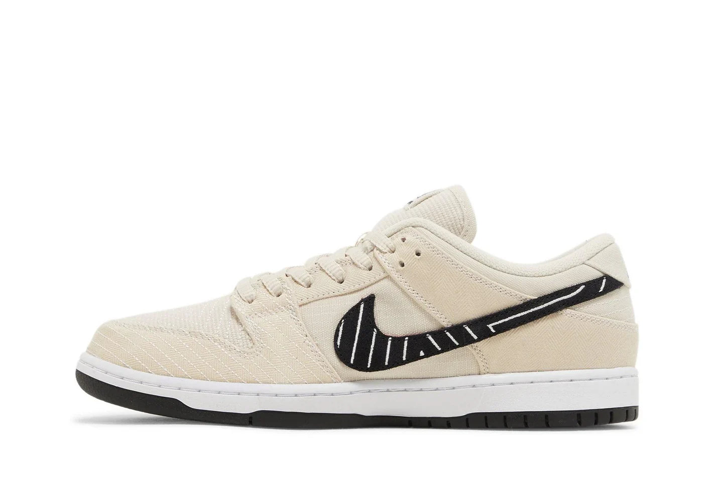 Tênis Nike SB Dunk Low Albino & Preto 'Jiu-Jitsu'